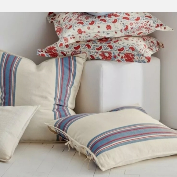 Ralph Lauren Kelsey Full Queen duvet set and Euro shams 5 piece MSRP $500 - Picture 11 of 11